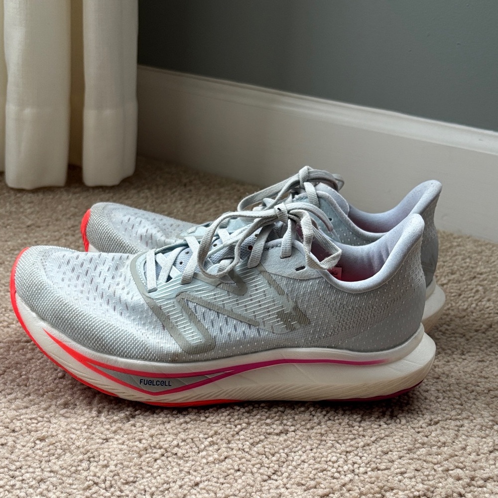 New Balance Fuel Cell 8.5